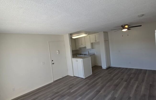 1 bed, 1 bath, 691 sqft, $2,000, Unit 476R