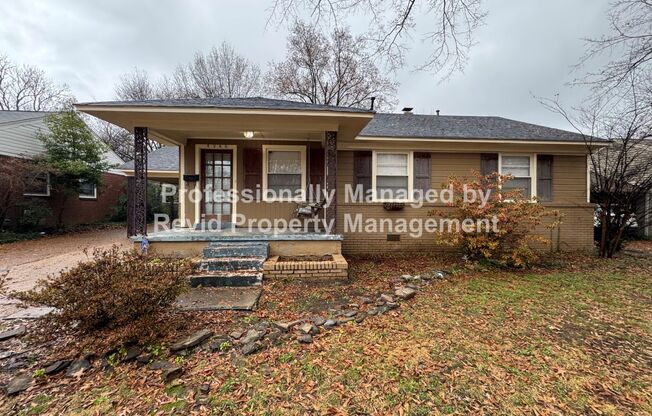 Updated 3 bedroom 2 bathroom home in East Memphis!