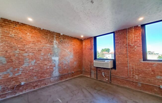 Studio, 1 bath, 475 sqft, $920, Unit B212