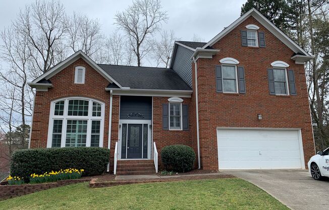 5 Bed | 3.5 Bath House with Finished Basement and Fenced Yard