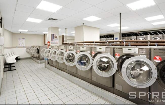 1 bed, 1 bath, 834 sqft, $5,200, Unit 1501