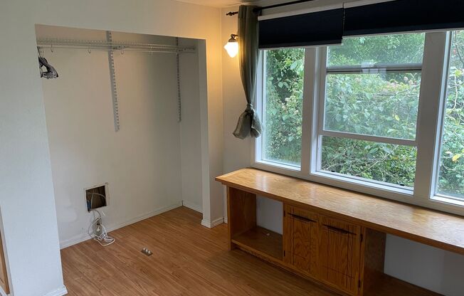 Cute Pigeon Point Open 1 Bedroom Cottage