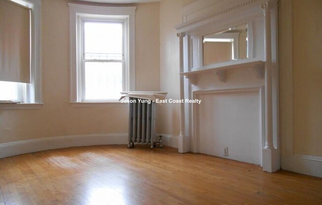 1367 Commonwealth Ave