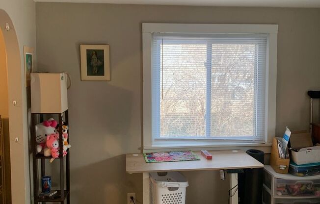 One bedroom, One bath duplex: Maple Heights! Available August 2026!!