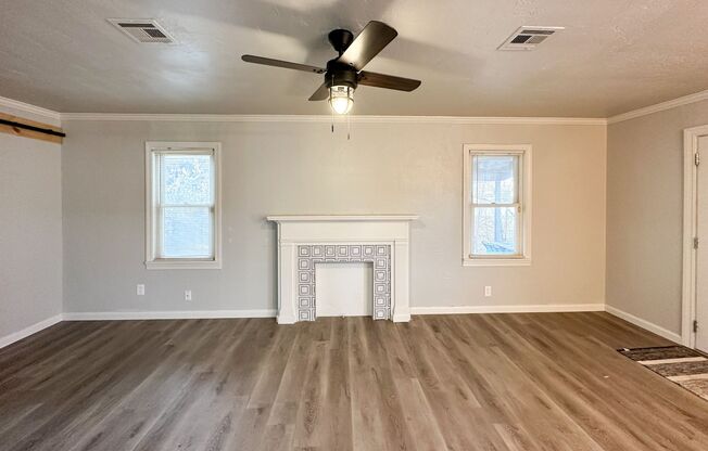 Wonderful, Remodeled 3BD/2BD Home minutes away from Quail Springs Mall & Chisholm Creek & Broadway Extension