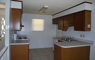 3 beds, 2 baths, $1,800