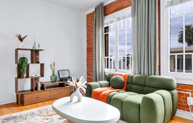 Studio, 1 bath, 510 sqft, $1,900, Unit 411