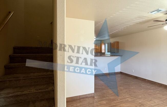 Sweet townhouse in Del Rey!