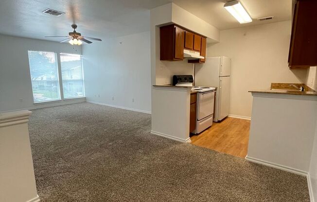 1 bed, 1 bath, 710 sqft, $1,025, Unit 253