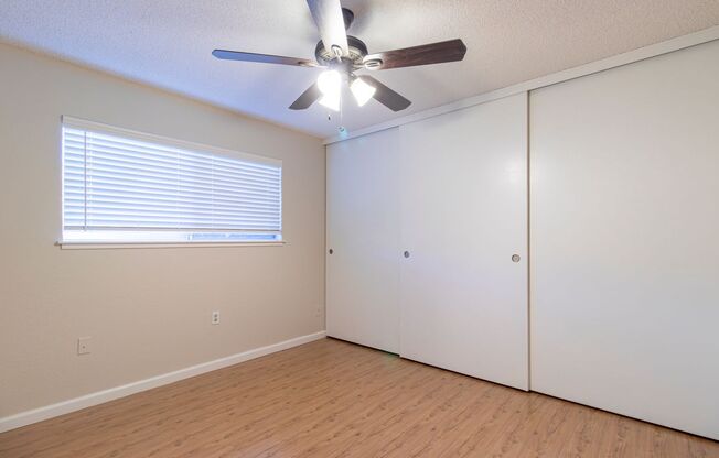 2 beds, 1 bath, 750 sqft, $1,725, Unit 4560