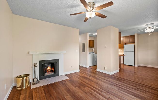 2 beds, 1 bath, $1,545