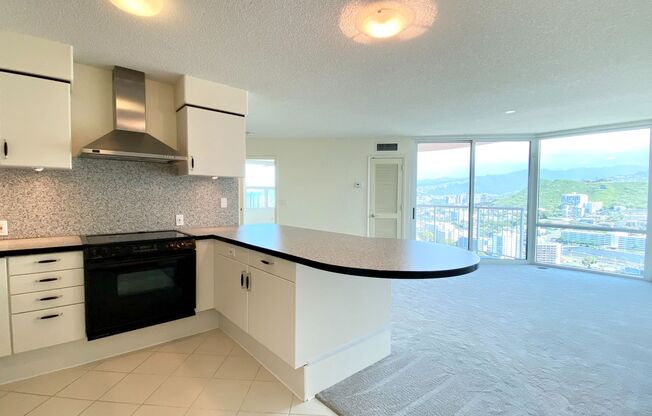 STUNNING CITY & OCEAN VIEWS - ONE ARCHER LANE 2 BED 2 BATH UNIT IN KAKAAKO