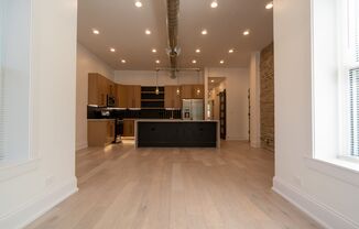 Your Next Home: 3BR/2BA in Uptown, Chicago