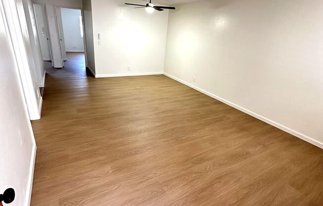 236/238 AVE 55