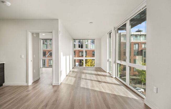 1 bed, 1 bath, 585 sqft, $1,715, Unit 515