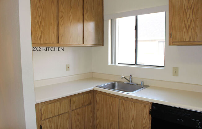 2 beds, 2 baths, 960 sqft, $1,725