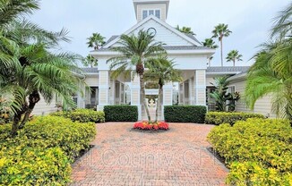 303 SOUTHERN PECAN CIR