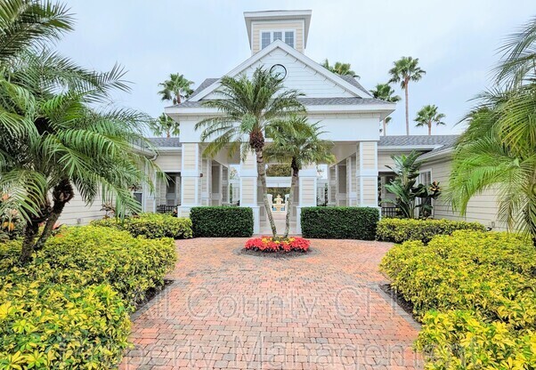 303 SOUTHERN PECAN CIR