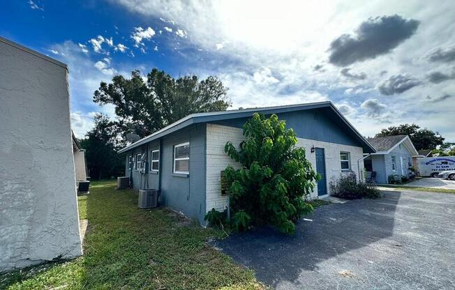 3716 137th Avenue North - 1