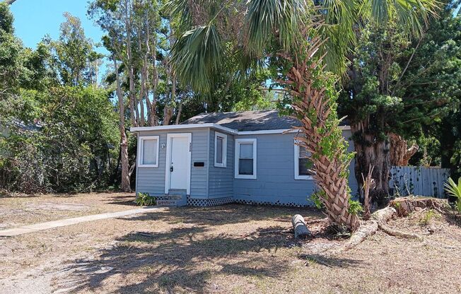 2/1 home for rent - Come see before it is gone!!!