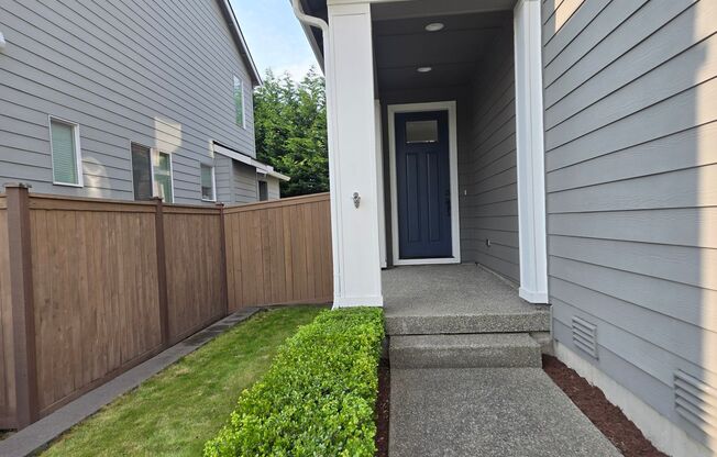 STUNNING 5 Bedroom, 3 bath Kent home