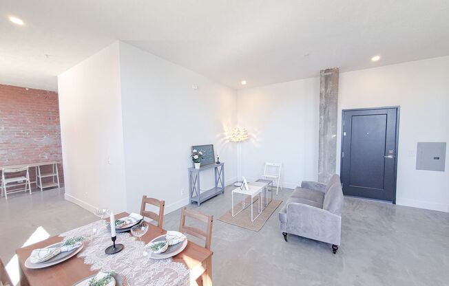 1 bed, 1 bath, 760 sqft, $1,345, Unit B204