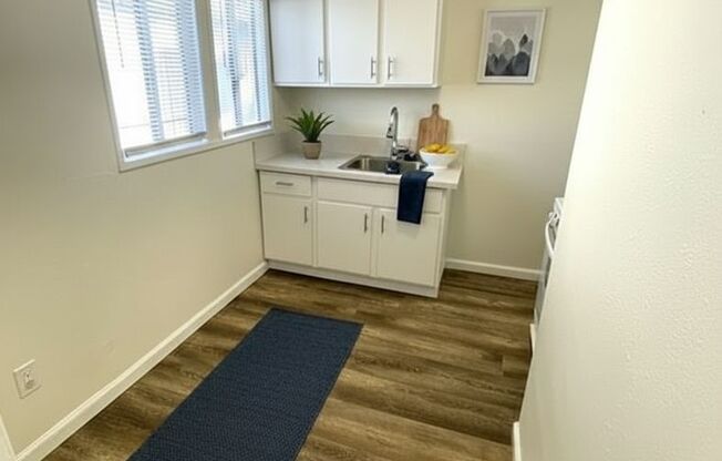 LB2330 (RUBS) (Imp.)