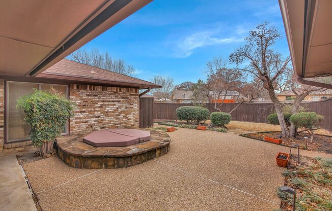 Updated West Plano Beauty!