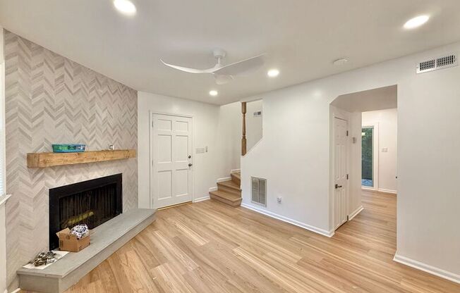 209 BRAMBLE CT