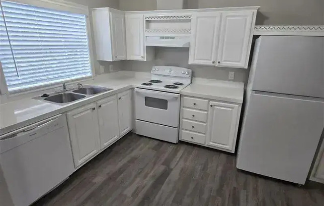 15774 CLARKE SPG DR