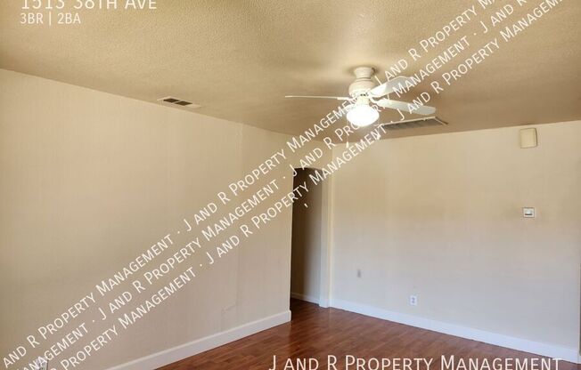 1513 38 AVE