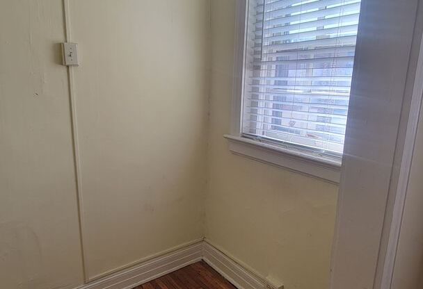 1 bed, 1 bath, 600 sqft, $875, Unit D2