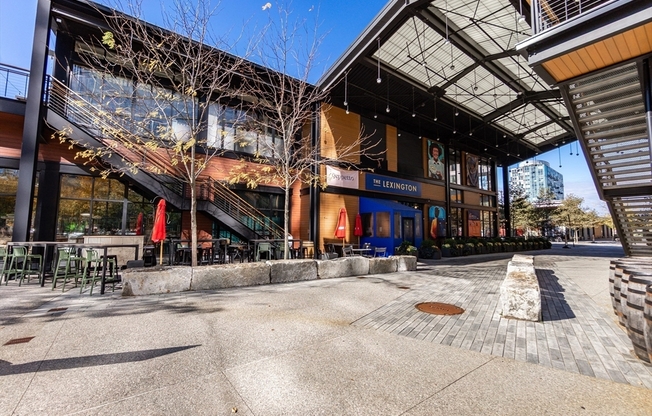 2 beds, 2 baths, 983 sqft, $4,500, Unit 1221