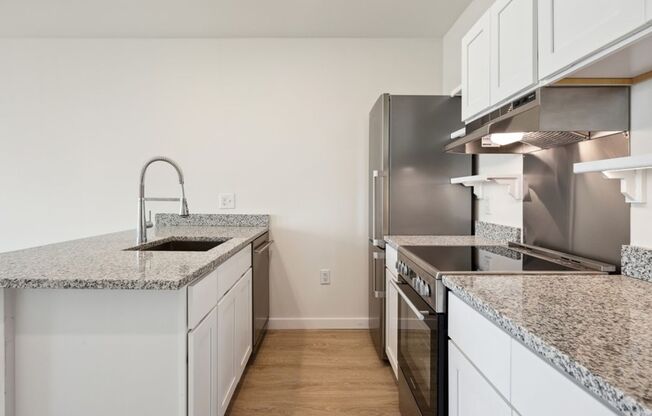 Studio, 1 bath, 450 sqft, $2,095, Unit 5C