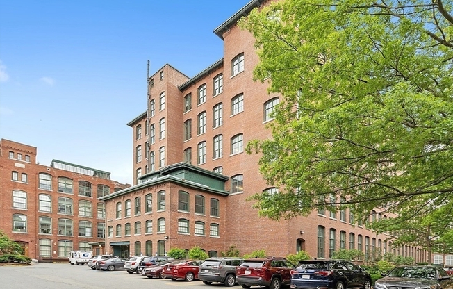 2 beds, 1.5 baths, 1,434 sqft, $2,500, Unit 117