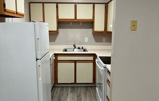 293 - Lotus Apartments