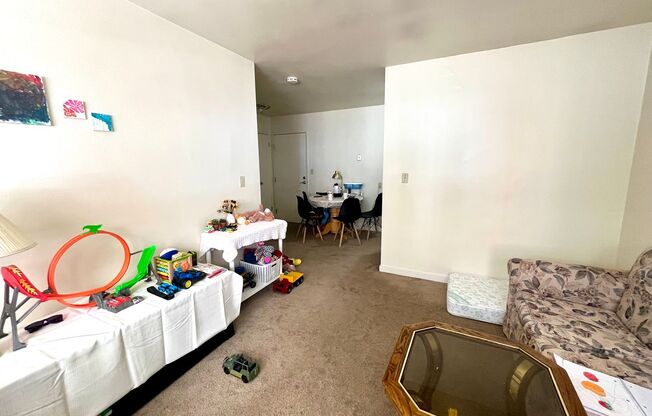 1 bed, 1 bath, $850, Unit 318