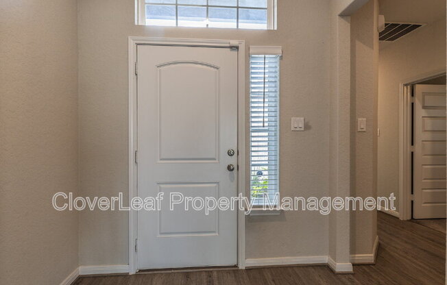 9956 ARCHES VLY