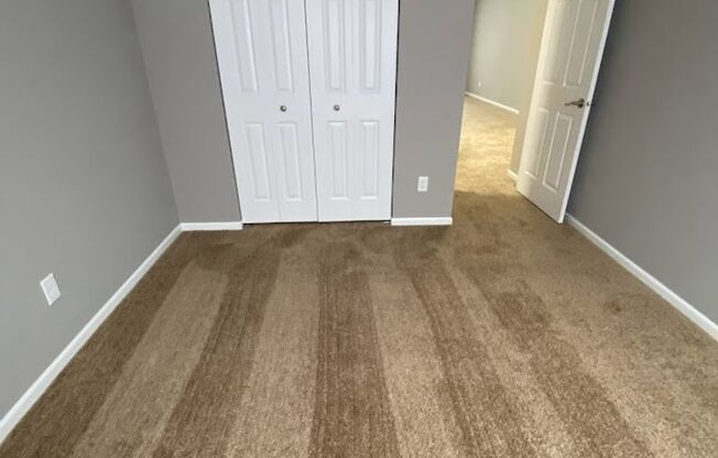 2 beds, 1 bath, 1,000 sqft, $1,595, Unit 1151-9