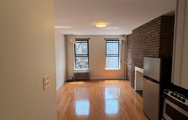 40 LUDLOW ST
