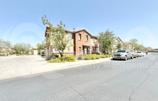 1147 S SAWYER