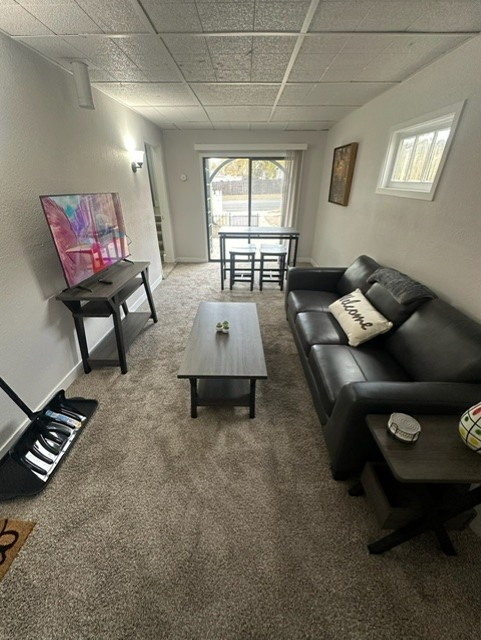 2617 SNYDER AVE