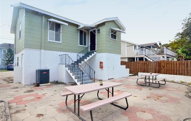 1119 1/2 14TH STREET N