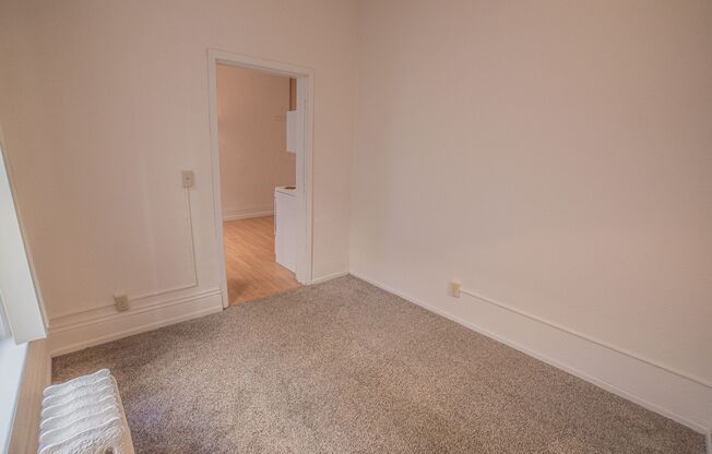 1 bed, 1 bath, 270 sqft, $540, Unit 315