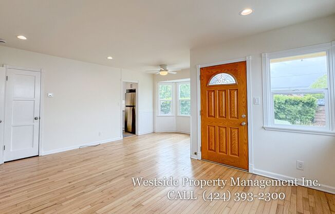 740 Flower Ave.