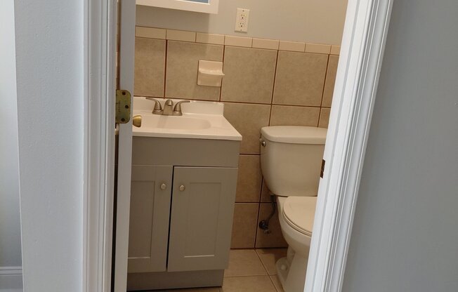 22 N KRESSON ST