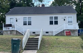 806 Eva St