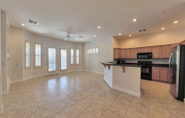 Beautifully Updated 2 Bed, 2 Bath Patio Home in North Scottsdale
