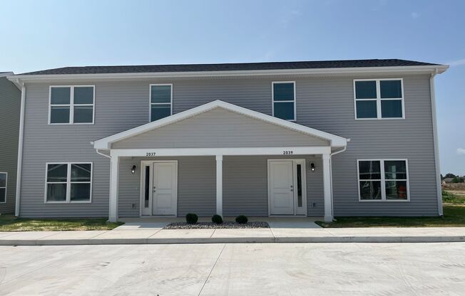 Newly Constructed Townhouses! 3 bed 1.5 bath, 2 Story Units