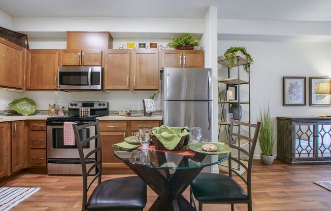 1 bed, 1 bath, 580 sqft, $1,525, Unit 302